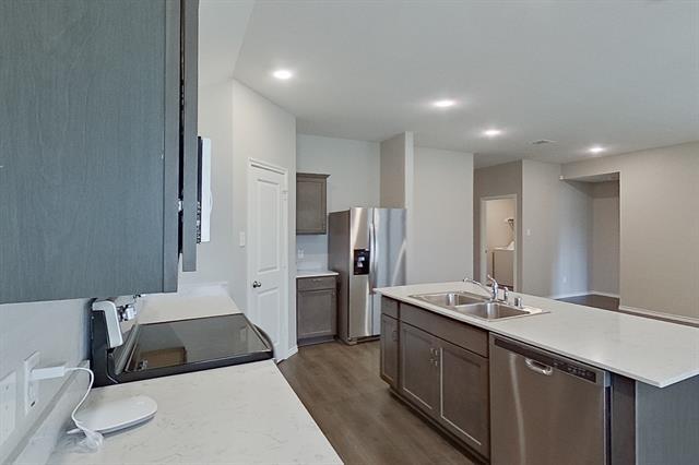 Building Photo - 848 Glover Dr