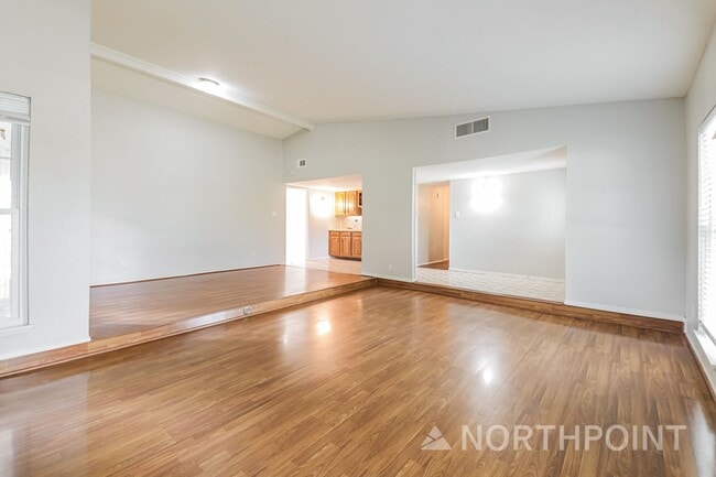 Building Photo - 4BR/2BA | Updated Single Family Home | 2-Car Garage Parking | Gated backyard