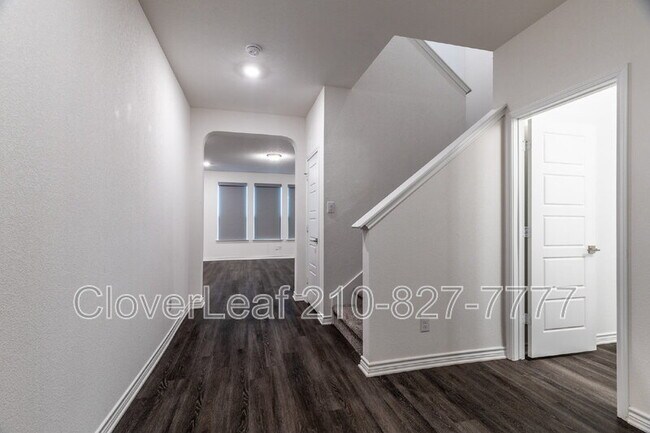 Building Photo - 3607 Battlecry