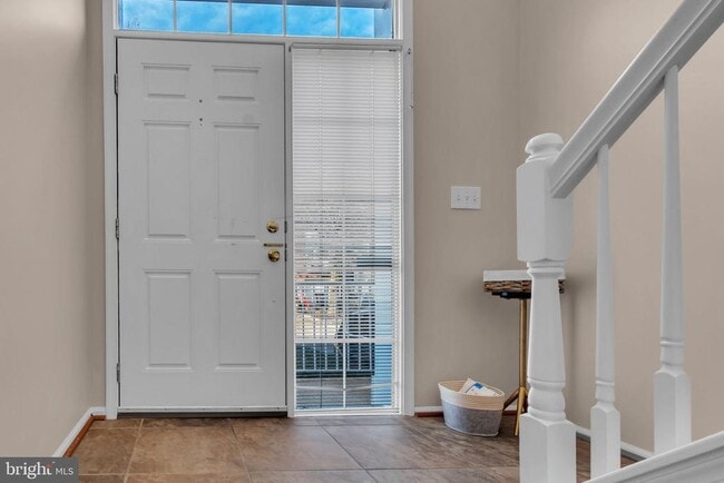 Building Photo - 21644 Frame Square