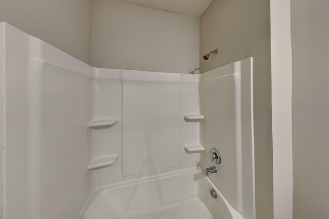Building Photo - 5071 Shellback Dr