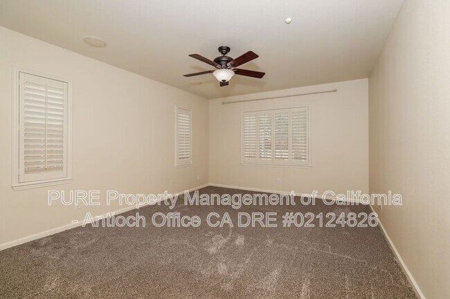 Building Photo - 1960 Parsley Dr