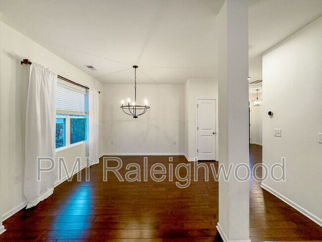 Building Photo - 1017 Thoughtful Spot Ln