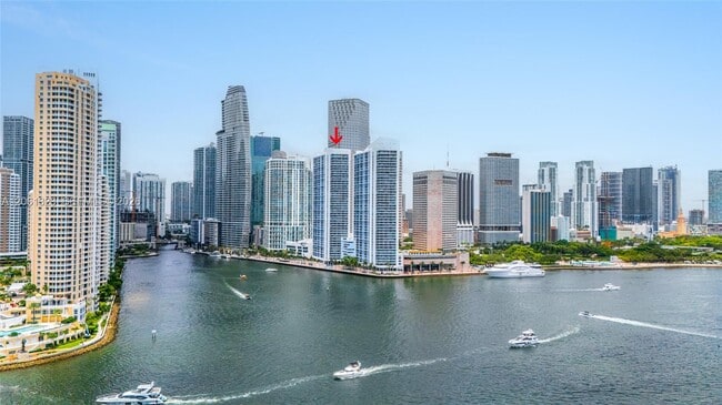 Building Photo - 325 S Biscayne Blvd