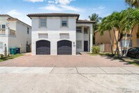 Building Photo - 15338 SW 141st Ct