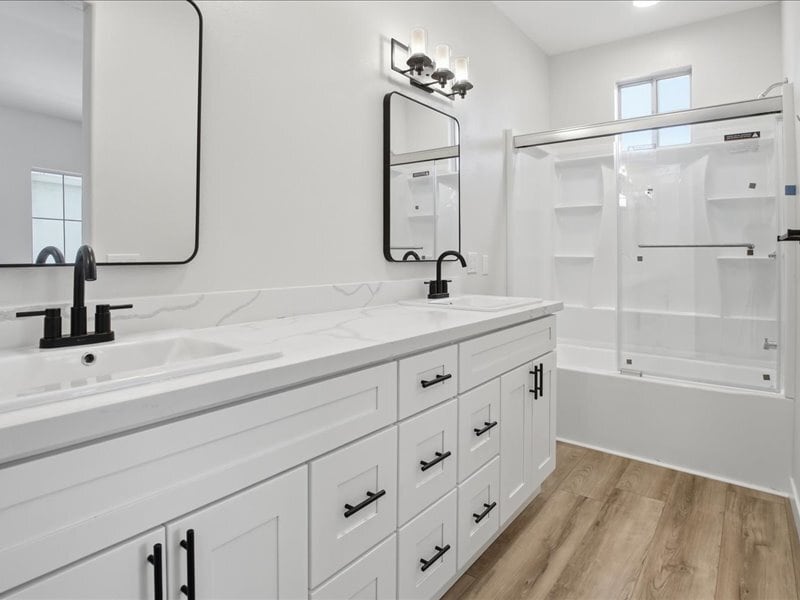 Building Photo - 356 Carrione Ct