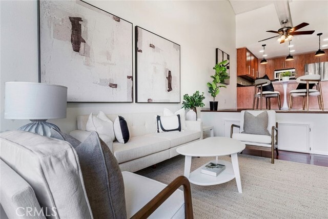 Building Photo - 9331 Marina Pacifica Dr N