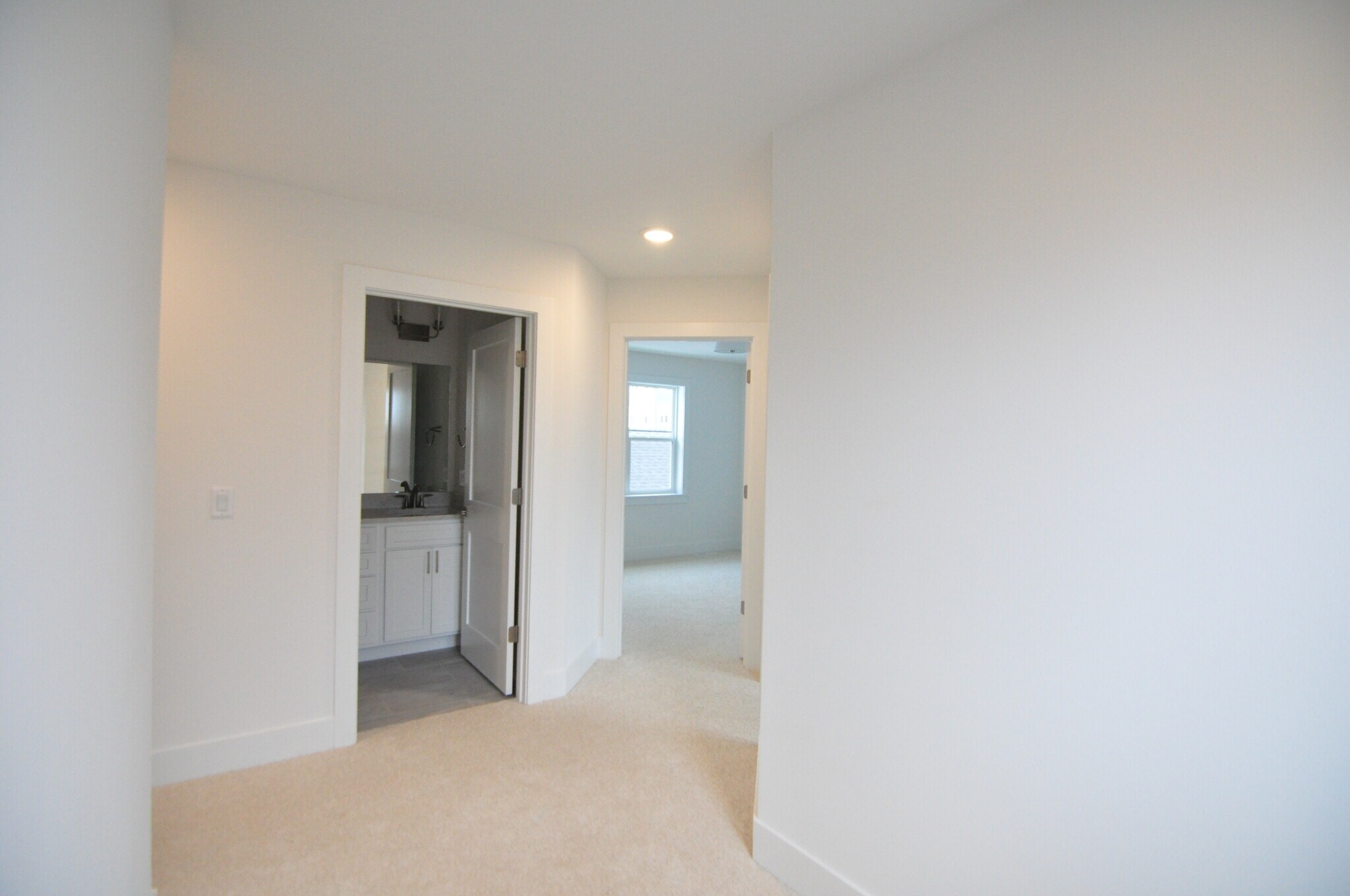 Building Photo - 2714 Bomani Dr