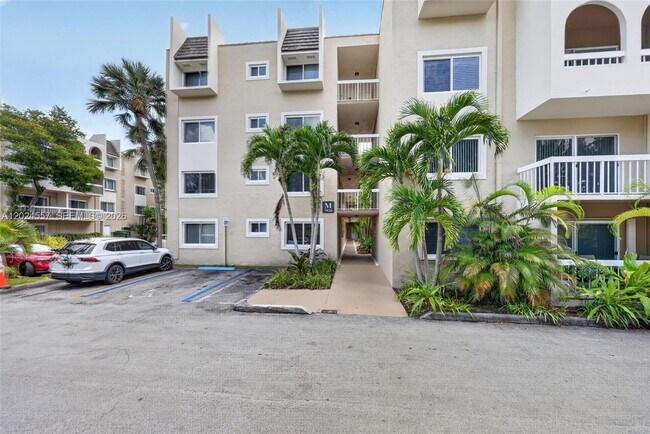 Building Photo - 7920 Camino Real