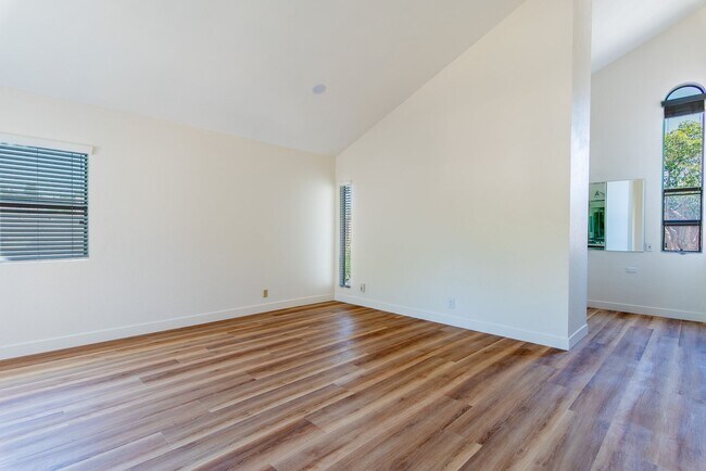 Building Photo - 4478 Via Pasear