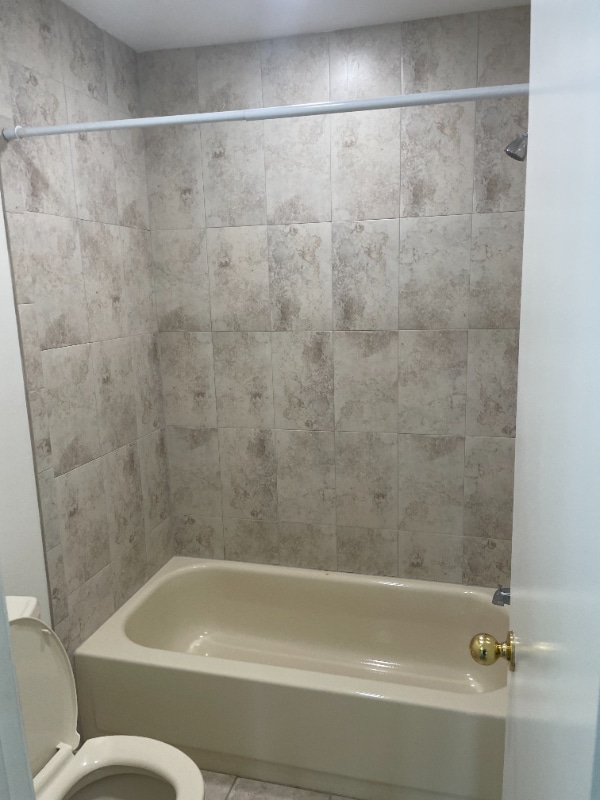 Building Photo - 11305 Lake Mandarin Cir E