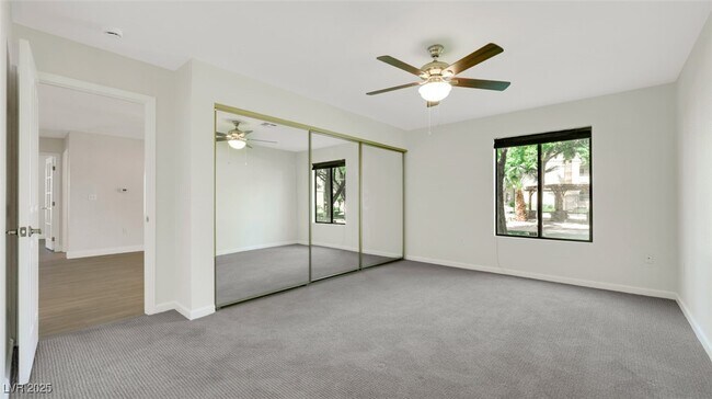 Building Photo - 8452 Boseck Dr