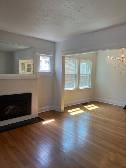 Building Photo - 821 Harrison St