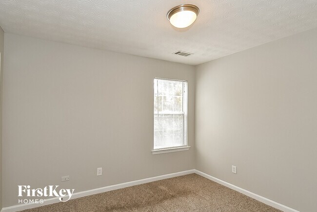 Building Photo - 4524 Swan Trce