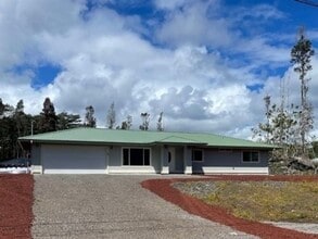 Building Photo - 15-1944 17th Ave. Keaau, HI 96749