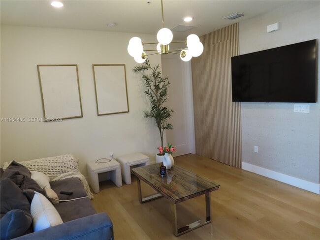 Building Photo - 10229 NW 64th Terrace