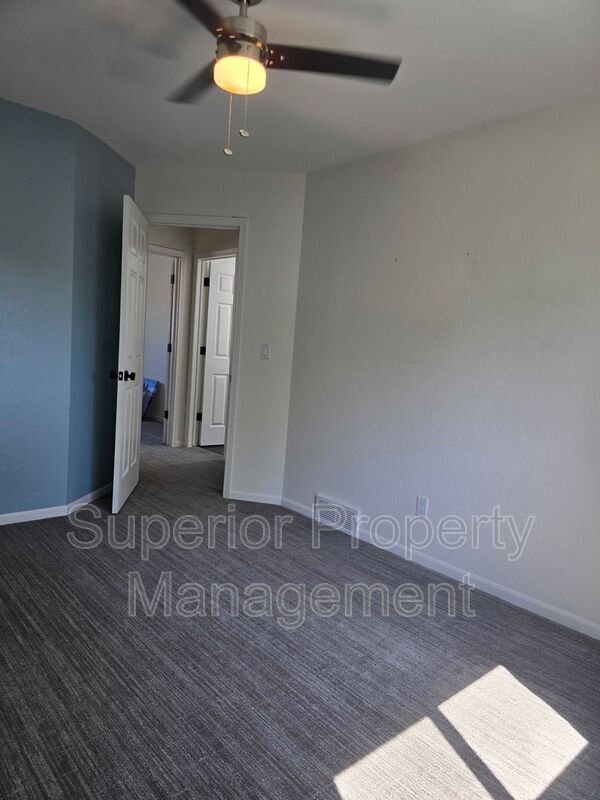 Building Photo - 4126 Stoneridge Ct