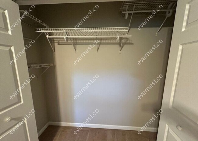 Building Photo - 2120 Newport Landing