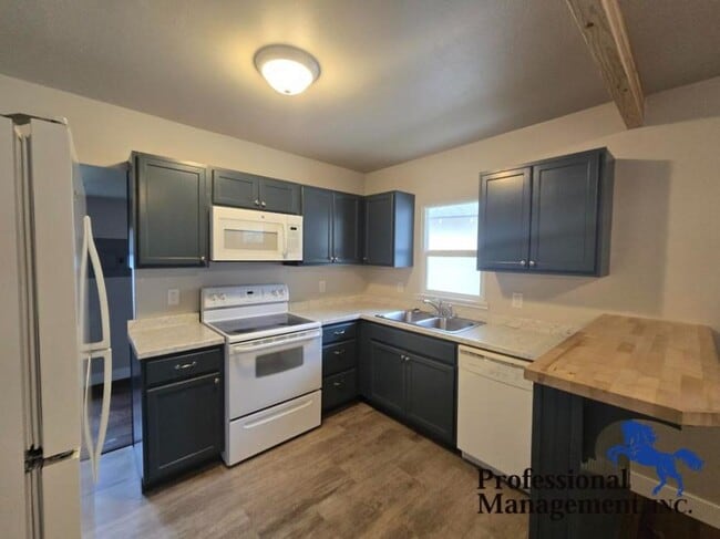 Building Photo - 2 bedroom in Laurel MT 59044