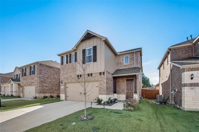 Building Photo - 714 Creekwater Ln
