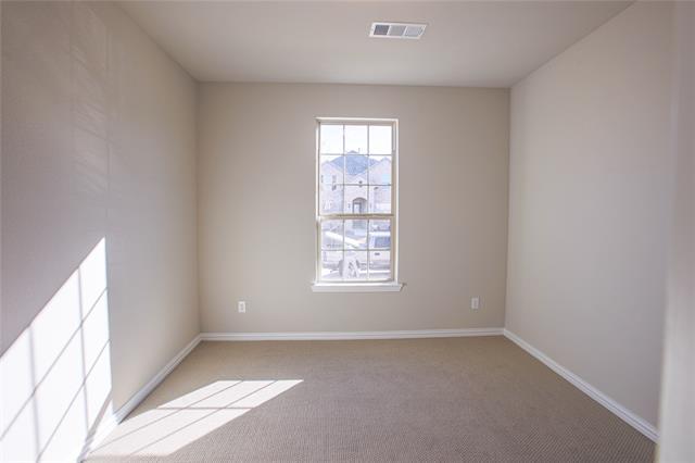 Building Photo - 1708 Daisy Corner Dr