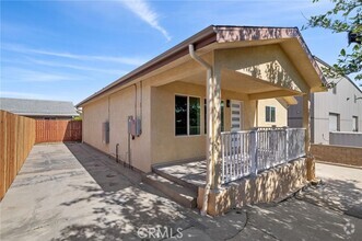 Building Photo - 14815 Country Ln