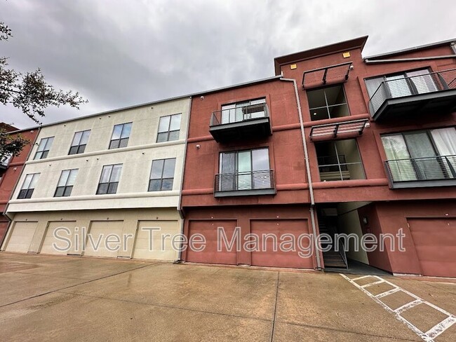 Building Photo - 4605 Cedar Springs Rd