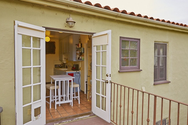 Building Photo - 2424 Tesla Ter