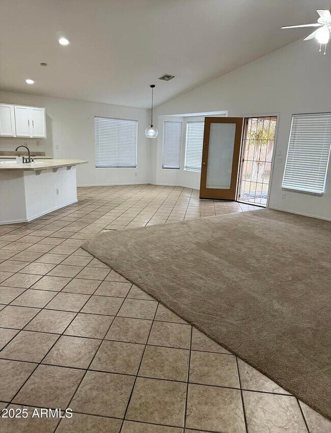 Building Photo - 12838 W Corrine Dr
