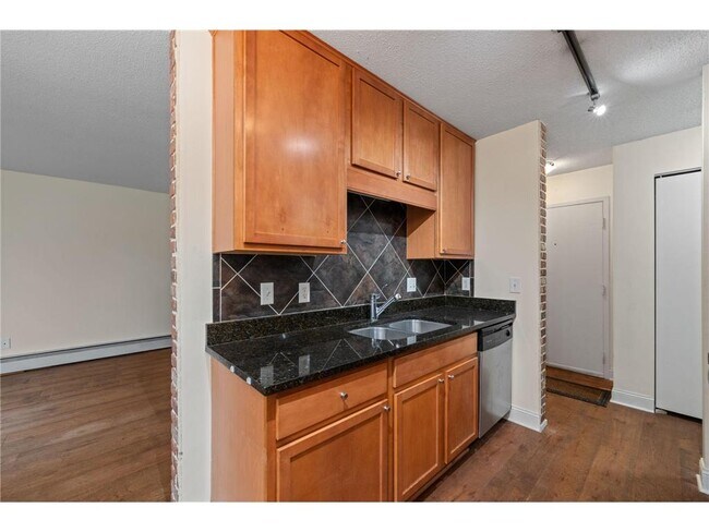 Building Photo - 3540 Hennepin Ave