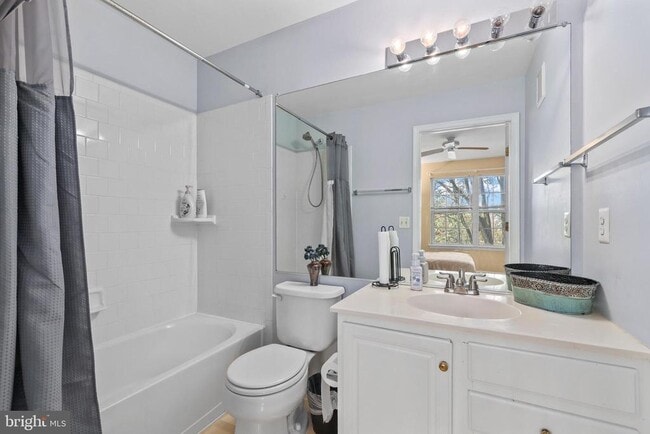 Building Photo - 21877 Elkins Terrace