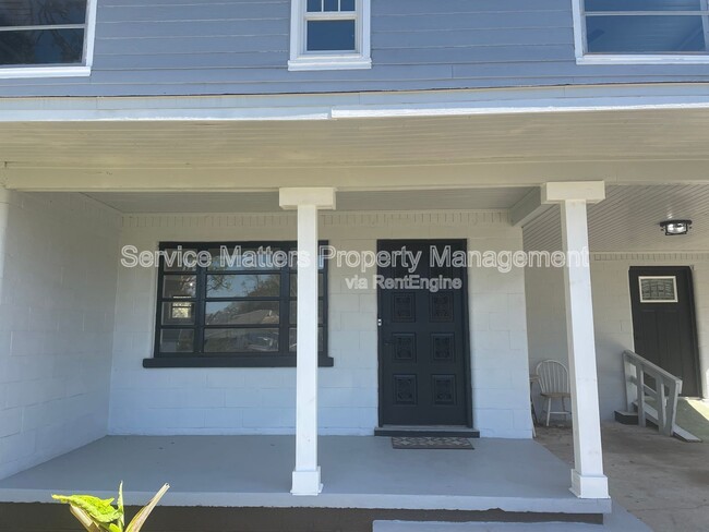 Building Photo - 2208 N N Street