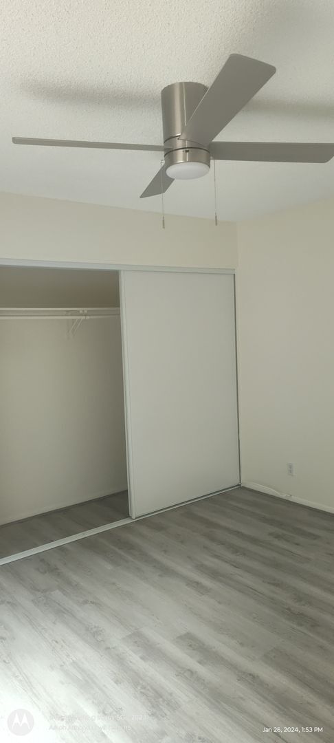 Building Photo - Beautiful 4 bed/ 2 bath/ 2 parking In Kaneohe