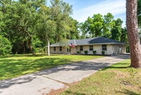 Building Photo - "Renovated 4-Bedroom in Rocky Bayou Estates!- $300 Off First Month's Rent!"