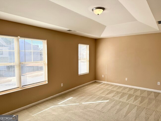 Building Photo - 2390 Camden Oak Way