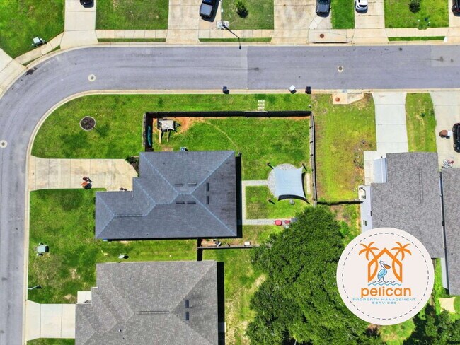 Building Photo - Amazing rental home in Pace, Florida