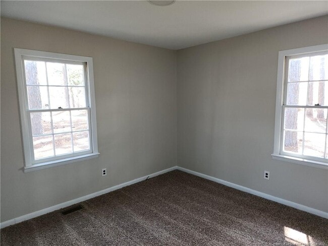 Building Photo - 7567 Carrollburg Dr