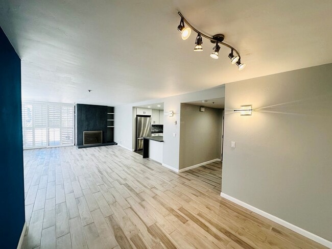 Building Photo - Ground level 2 bedroom, 2 bath in Bayfront...