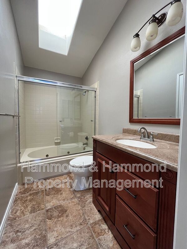 Building Photo - 22243 Shadow Valley Cir