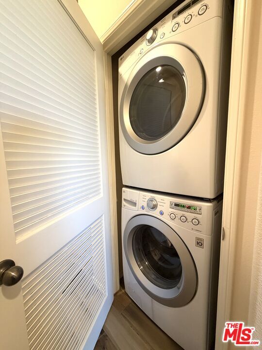 Building Photo - 27030 Victoria Ln