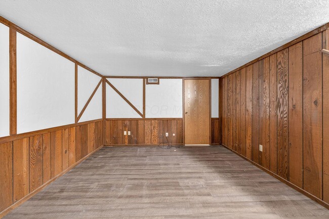 Building Photo - 6477 Brookedge Ct