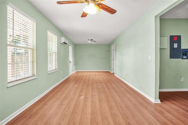 Building Photo - 1203 Andrews Dr