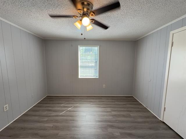 Building Photo - 1611 Voirin Rd