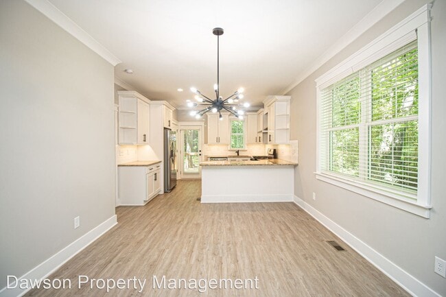 Building Photo - 3 br, 2.5 bath House - 712 Seldon Drive