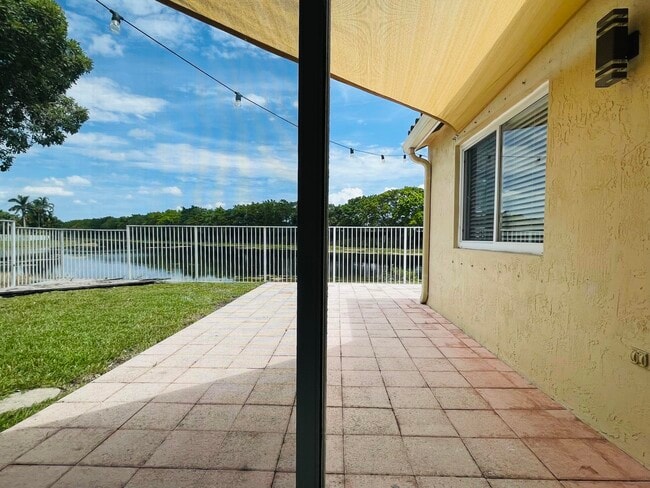 Building Photo - 4354 Mahogany Ridge Dr