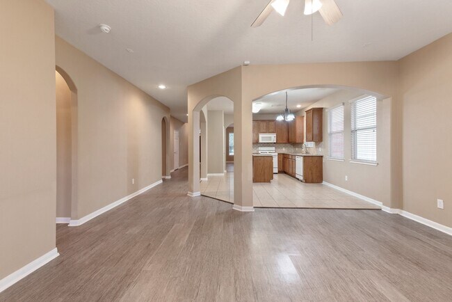 Building Photo - 7414 Bering Landing Dr