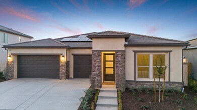 Building Photo - Brand New Granville Home