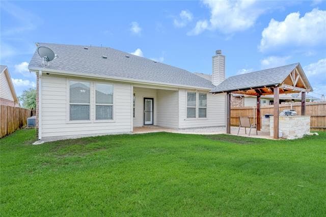 Building Photo - 2026 Sterling Gate Dr