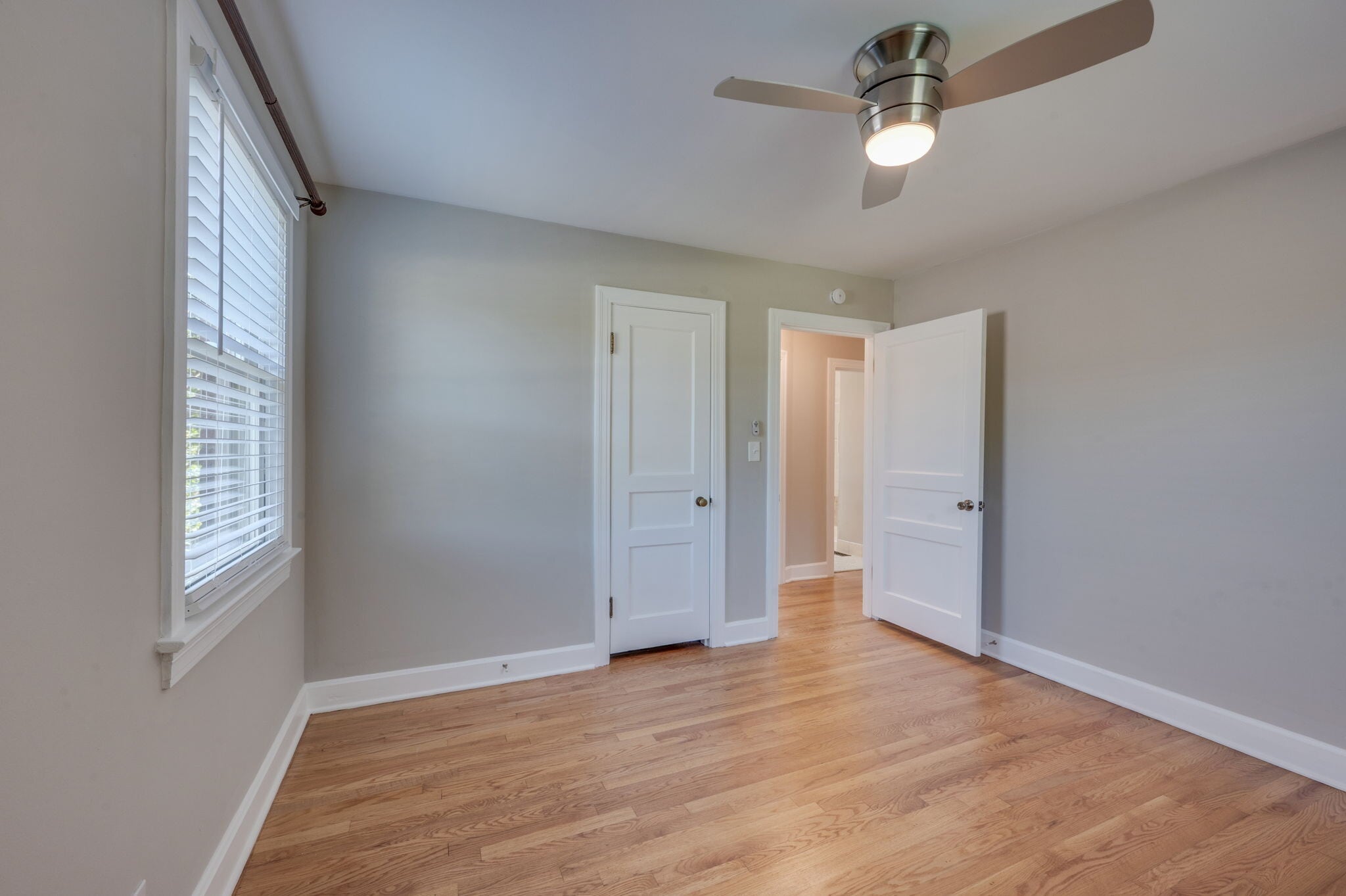 Building Photo - 3314 Mimosa Dr