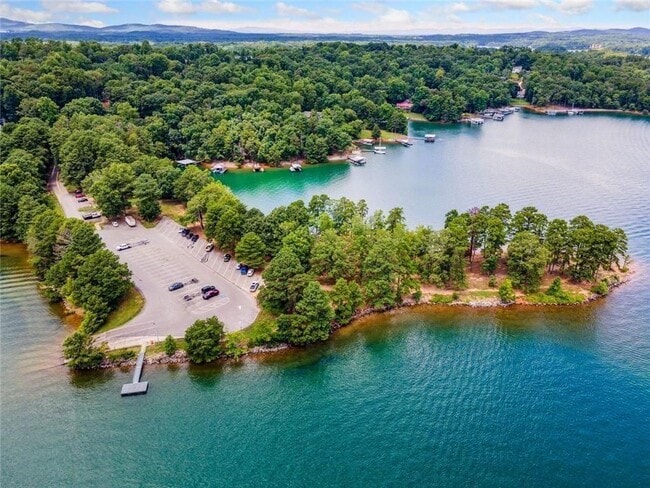 Building Photo - 3840 Pilgrim Mill Rd